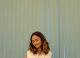 Tridha Choudhury Instagram - If I were a character called ‘Happy Feet’ 🤍 Why don’t you guys dance to the same tune and DM your videos… shall feature the best 3 🤍 #happyfeet #happysocks #danceandfitness #fitandfabulous #fitnesschallenge #danceindia #dancetherapy #danceyourway