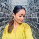 Tridha Choudhury Instagram – I surely know how to nail the 
‘Oiled hair look’ 💛

Would you try it ? 💛 Ladies… slick it on.

#slickponytail #oiled #haircare #haircareroutine #hairtutorial #champi