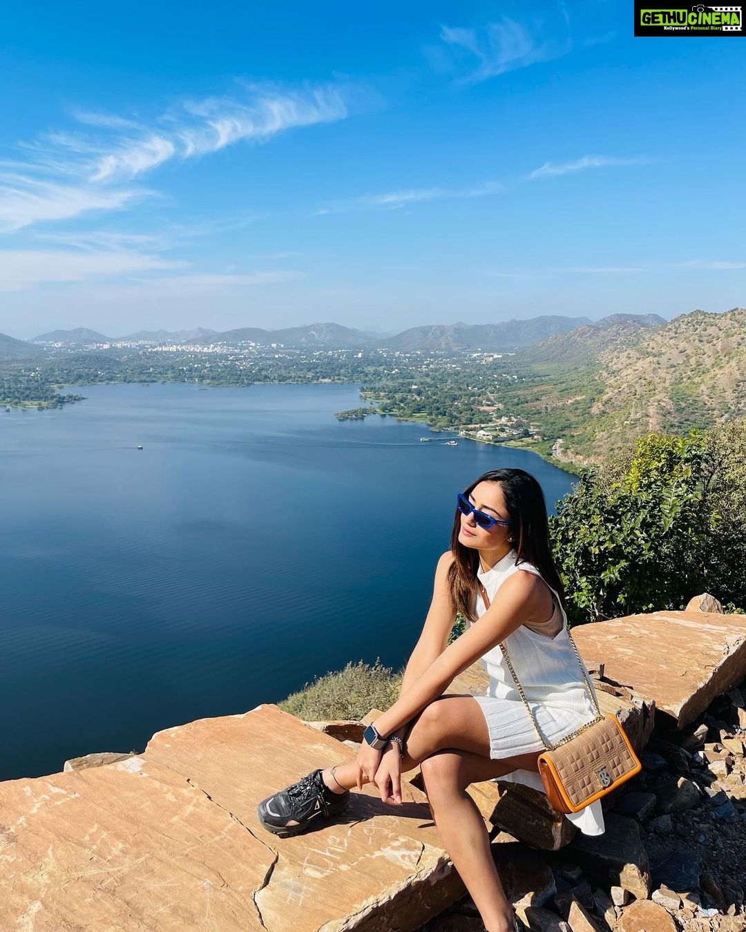 Tridha Choudhury Instagram - The last 1095 days of my Life have been the most Beautiful yet challenging . I have been constantly fighting my mind and heart about decisions that would Make me or break me… but hey … that’s Life. 💙 The Tumultuous emotions that have emanated from me is something that my loved ones would feel and understand. They have never given up on me . 💙 On days that would seem to make me feel Hopeless and drained of every Ray of Happiness, each and every one of them have tried to reassure me that All is not lost ; even when they must be going through the same or worse. Like a wise boy once said… ‘Tridha… Live a Little’ 💙 Truly empowered and grateful for the effortless existence of such Beautiful souls … Won’t give up on you guys… @trishnachoudhury @pablodutta @roopangi_vakharia @ven646 @behzu @azaan_sait @meghnabarwa_6 @praveen1818 @augustovalverde1 @reshmabhattacharya @_fudgemenot @themountainmonk_ @chandnianzar @nurul_ayan @thegoodfoodbro @soumajit16 @takenbywhitelilies @sevinakahlon @mrbose_music 💙 Cheers to you all ( My Insta community )as well… for motivating me to Keep the light on .💙 A big thank you 💙 Even if you are not tagged… you have made a significant contribution and difference 💙 #travelwithtridha #discoverearth #travelcommunity #travelindia