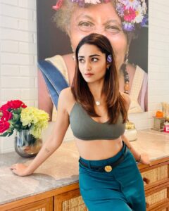 Tridha Choudhury Instagram - Ready for A New Year 🍿
