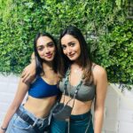 Tridha Choudhury Instagram - With my Mishti mey 🍀 @shrishtideb 🍀 #goa #goadiaries #travelindia