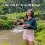 Tridha Choudhury Instagram – Spilling the tea on how I stay calm during my hectic shoots and constant travelling.

The answer is… Sipping on VAHDAM all day, keeps the stress at bay! 🍀

Green tea is specifically known to help you calm your body and mind when your schedule gets tough 🌿🌿

I take VAHDAM’s drinkwares with me on the go, and fill them up with their unique flavours of tea every day 🍀

Have you tried this bundle of goodness yet?🍀

#Vahdam #VahdamIndia #IndiaToTheWorld #wellnessreimagined #wellnessjourney #wellnessthatworks #wellnesstips #wellnessforall