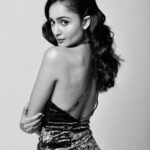 Tridha Choudhury Instagram - Timeless 🥂 #justtridding #mondayblues #photoshootsession #photoshootready #lifeofanactor #curlyhairstyles #haircarecommunity