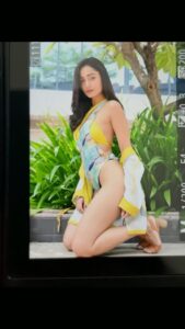 Tridha Choudhury Instagram - It’s all Goofy until the Shutter screams Action!!! 💛

#behindthecamera #photoshootsession #photoshootready
