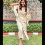 Tridha Choudhury Instagram – Trying to Find Calm in this Chaos… I hope that you find yours this New Year 🍀

Shubho Noboborsho 🍀

Wardrobe @stylistsaurabhjain 🍀

#bengali #bengalinewyear #newyear2021 #newbeginnings #shubhonoboborsho