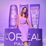 Tridha Choudhury Instagram - Soak in the Lilac love of Hyaluronic acid for your hair with the newely launched L'Oréal Paris Hyaluron Moisture Range ✨ It was raining Lilac purple, fun & moisture at the exclusive event by @lorealparis #Collab #HydrateWithHyaluron #72hrhydration #haircareproducts #haircareproduct #hydrate #hydrateyourself #haircareexperts
