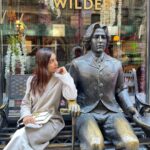 Tridha Choudhury Instagram – ‘Never marry at all, Dorian. Men marry because they are tired, women, because they are curious: both are disappointed.’
-Oscar Wilde, The Picture of Dorian Gray🍀

#oscarwilde #newyork_instagram #newyorknewyork #newyorkstateofmind #newyork_ig #newyorkfashion #quotestoliveby #quotesgram Manhattan, New York