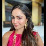 Tridha Choudhury Instagram - ‘Is it not Love that knows how to make smooth things rough and rough things smooth?’ 🌺 -Vikram Seth, An Equal Music 🌺 #lovestory #loveofmylife #loveheals #indianweddings #indianmatchmaking