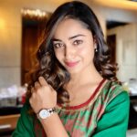 Tridha Choudhury Instagram - ‘Getting Ready for my Diwali look with DW’ 🍀🍀🍀 Shop any two products and get a 10% off. You can avail an extra 15% discount with my code TRIDHA on their website on all your purchases. 🍀🍀🍀 #danielwellington #DanielWellington #dwali #diwaligifts #diwali2020