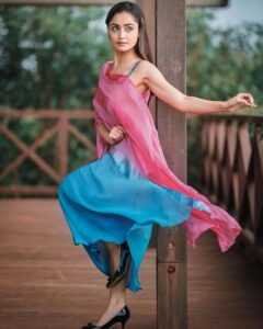 Tridha Choudhury Instagram - Letting go of my Fears 🎀 Every new day is a chance to Reconnect with your True self . Today... just sit in Stillness and ask yourself. What is it that you Fear the most ? Once you have understood that, face it and Ask it to leave you right away. Living in Fear of something isn’t Living at all... so Live a Little ??? 🎀 Type ‘ LIVE ‘ if you agree with me 🎀 Captured by @sankalpmalik 🎀 #liveyourbestlife #livealittle #livelife #breathe #breatheinbreatheout #fearless #fearlessmotivation W GOA