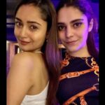 Tridha Choudhury Instagram – Met this Mishti mey after a long long time @sevinakahlon 🤩

#kolkatafoodie #kolkatadiaries #kolkatabuzz #kolkatagram #weekendmood #weekendlook #clubbingnight