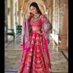 Tridha Choudhury Instagram – Lat uljhi … suljha ja Balam 🍀

#bandishbandits #primevideo #indianweddings #weddinglehenga #shaadi #streamingnow