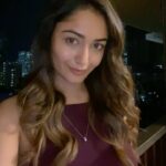 Tridha Choudhury Instagram – A Change is All that We needed ⭐️

#mumbaikar #mumbaiskyline #gharbaithoindia #newhair #haircolor #hairtransformation #hairbrained #hairtutorial