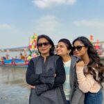 Tridha Choudhury Instagram – ‘Mere do anmol ratan’🥂 @trishnachoudhury @roopangi_vakharia 🥂

Tag your Companions🥂

#happyfriendshipday #friendshipday #friendshipday2020 #sundaybest