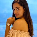 Tridha Choudhury Instagram – Introducing the new @danielwellington Lumine watch with Swarovski ® ⭐️crystals on the dial that elevates a plain outfit to one that truly shines. Bling! Bling! 💛
#danielwellington #IconicLinkLumine
Like it ? Drop a comment ⭐️