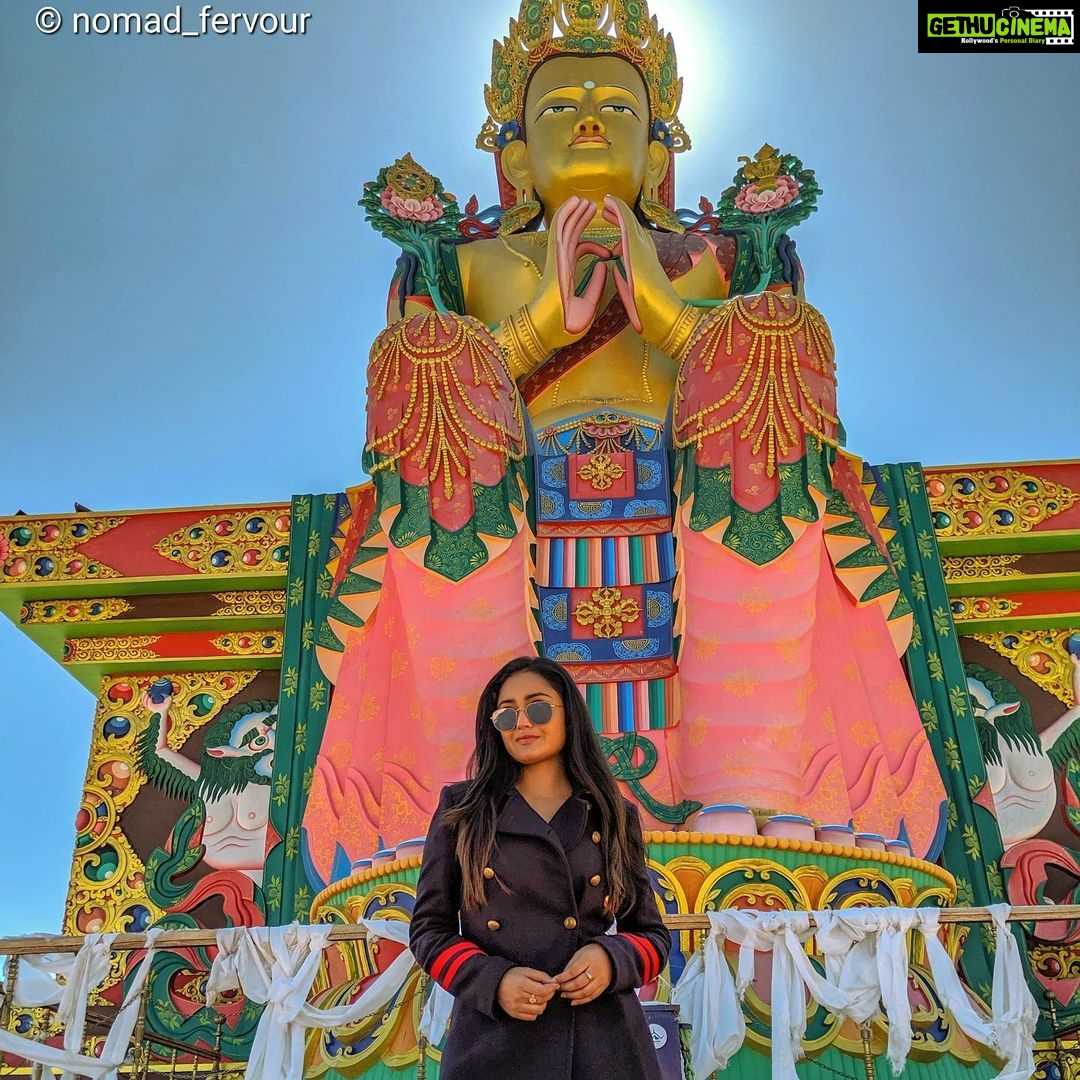 Tridha Choudhury Instagram - ‘Rule your Mind or It will Rule You’- #buddha 🌸 It’s a Tough world out there. With the series of events happening in 2020; one might feel drained of every bit of Hope. Process that feeling and Remember that your mind and thoughts can guide you to the World where You can Replenish that Hope. Take your mind to that place 🌸 Trust me , it exists 🌸- #misstriouslyyours #happyworld #thinkoutsidethebox #traveltherapy #mentalhealth #mentalhealthawareness #travelwithtridha #2020vision
