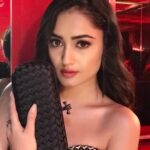 Tridha Choudhury Instagram - ‘I wish I could date me... I’m really everything that I want in a person ‘♥️ Now that is Self love to a whole new level ♥️ #selflovequotes #selfloveclub #lockdown2020 #homemade #styleinspiration #stylediary #stylewithtridha #bottegaveneta #bottega