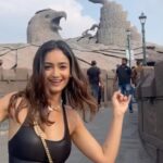 Tridha Choudhury Instagram – Song of the week 🤩

#lovedbyyou #allidoiswin #lovedance #lovetravel #lovemyself #lovemywork #cercle #cerclemusic #technogirl