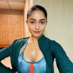 Tridha Choudhury Instagram – That Baddy glow 🤩

#badminton #badmintontraining #badmintontime #sportswear #unfiltered #fitnesschallenge #fitnessfashion #athleisure #activewear