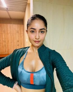 Tridha Choudhury Instagram - That Baddy glow 🤩

#badminton #badmintontraining #badmintontime #sportswear #unfiltered #fitnesschallenge #fitnessfashion #athleisure #activewear