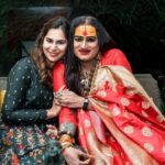 Upasana Kamineni Instagram - The blessing ceremony was a perfect opportunity to celebrate life, inclusion & humanity as a whole. Thank u @laxminarayan_tripathi ma for kicking off @anushpala ‘s wedding celebrations with so much affection. U always teach me to live life to the fullest 🙏 I truly & deeply respect the transgender ethnic community of Hyderabad. It’s said to be one of the oldest in India. We were privileged to host representatives of the 6 badhai houses in hyderabad. They have great stories to tell about life. I’m happy to have been able to interact with the community more closely.