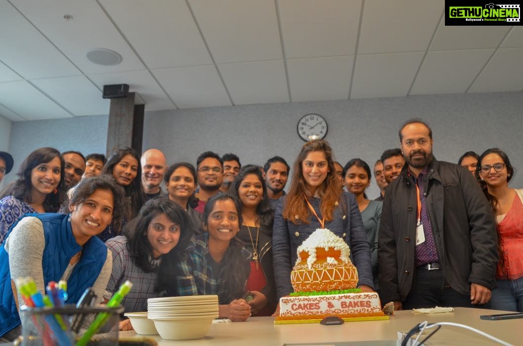 Upasana Kamineni Instagram - Aaaamaaazing times ! at the @instagram office today. It’s super ! We chatted, ate & celebrated #Sankranthi in our own sweet way. ❤️ it’s super to see so many people interested in eating healthy & staying fit ! #workplacewellness Thanks @mtoutam for taking me ❤️😘 Instagram HQ