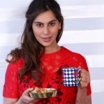 Upasana Kamineni Instagram - Chai, Samosa & Hyderabadi weather ! What could be better ❤️ #upasana