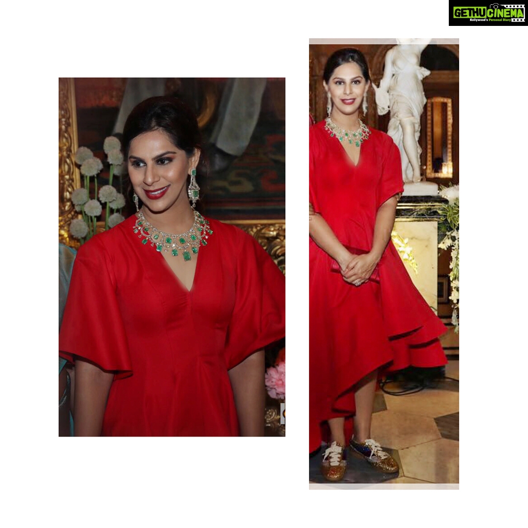 Upasana Kamineni Instagram - Dearest @sandeepkhosla what an amazing finale u pulled together with 2 days notice β€οΈ . @abujani1 u were really missed πMy clothes & the decor were simply fab. I had to wear sneakers with ur dress ! π ! The vibe of @tajfalaknuma completely changed. @shobanakamineni & dad u guys were great hosts. Thanks everyone for making the wedding of #bababarbie so special π #upasana #ramcharan @abujanisandeepkhosla @kanik4kapoor