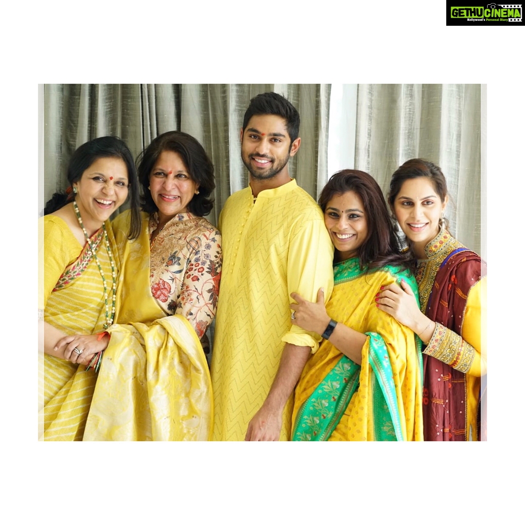 Upasana Kamineni Instagram - Sathyanarayana vratham 🙏🏼 #bababarbie bless u ❤️😘 happy married life - puja at @sangita.reddy Home, a culmination of Telugu culture, traditions & family bonds . #athama #amama #ramcharan #upasana