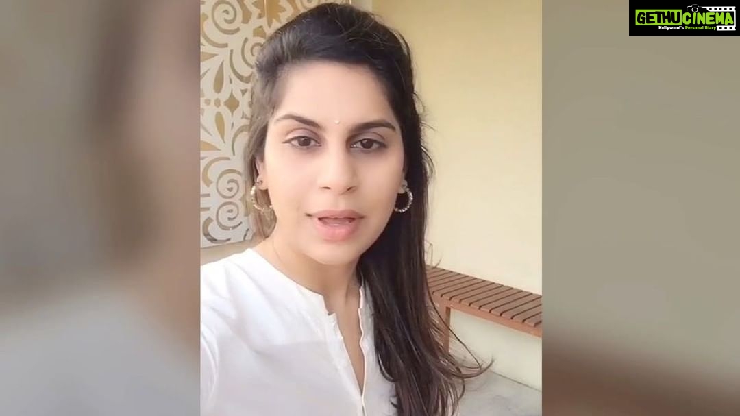 Upasana Kamineni Instagram - I went to the supermarket on an empty stomach, was disastrous! Bought tonnes of junk! Love to binge on Indian sweets. Btw if i could dance like mr. C and rakul, could have burnt all the calories. youtu.be/dWoSNK83mMo check it out. @billionheartsbeating @apollofoundation