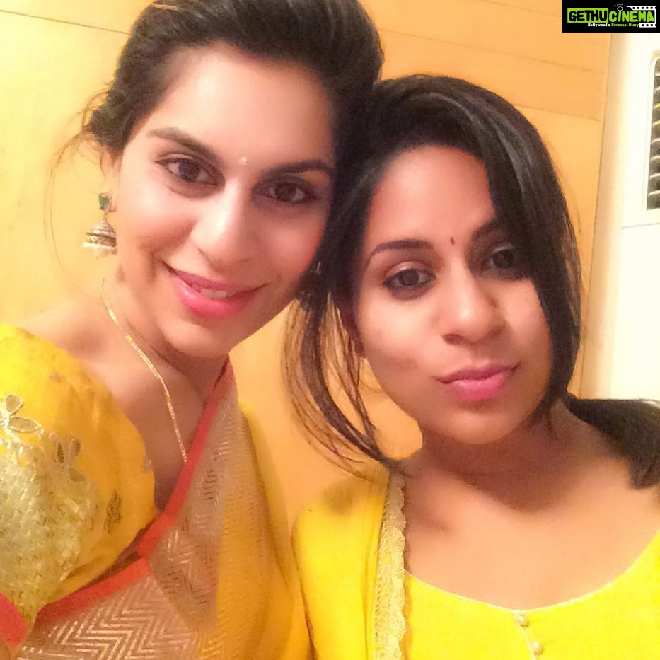 Upasana Kamineni Instagram - I went to the supermarket on an empty stomach, was disastrous! Bought tonnes of junk! Love to binge on Indian sweets. Btw if i could dance like mr. C and rakul, could have burnt all the calories. youtu.be/dWoSNK83mMo check it out. @billionheartsbeating @apollofoundation