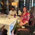 Upasana Kamineni Instagram - Mid week Lunch break ☺️ Lunch date 😛 Haven’t done this in sooooo long.