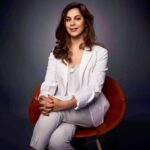 Upasana Kamineni Instagram - Here’s a tool that u may need at some point of time either for urself, ur loved ones or ur workplace. Get expert information, take the right action & heal holistically. Let’s fight this pandemic together. Check out the link in bio. @urlife.co.in URLife