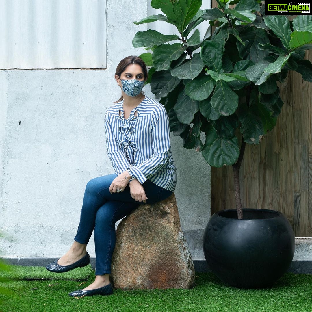 Upasana Kamineni Instagram - In love with this look No make up No stress No best angle required & it covers The little extra holiday weight on the face šš Thank u @thehouseofpixels For the record - Iām bk on track šŖš¼