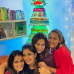 Upasana Kamineni Instagram - What a fun Christmas Eve . Too exhausted to think of a Caption. 🎄🤩 #family #merrychristmas Hyderabad