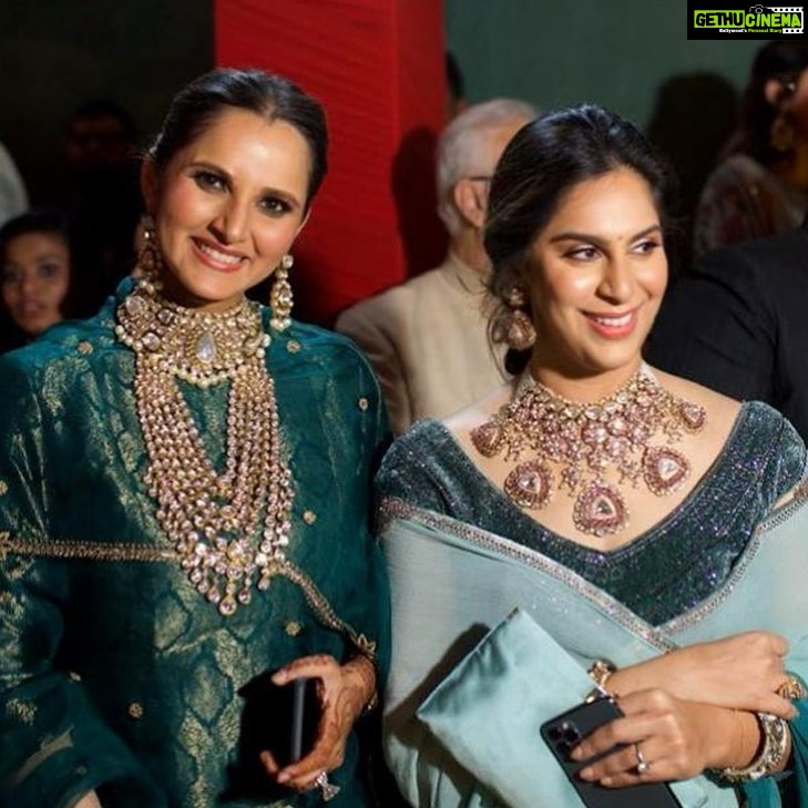 Upasana Kamineni Instagram - Happy Happy birthday to my BFF. @mirzasaniar Can’t wait for u to come bk. Every time is an epic time with u 🥰❤️🤪 Hope u liked my song 🥳