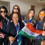 Upasana Kamineni Instagram - Lucky Mascots ! The best experience ! #INDIA beats Pakistan 👌🏻💪🏻👍🏻 #bucketlist Great match ! great company. @kanik4kapoor @rakulpreet @lakshmimanchu @masihkhan1