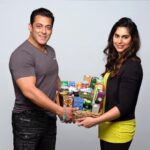 Upasana Kamineni Instagram - Loads of love, laughter & life lessons coming ur way with @beingsalmankhan bhai ! on my YouTube channel ( link in bio ) #salman #salmankhan #ramcharan #bpositivemagazine #apollolife #upasana URLife