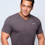 Upasana Kamineni Instagram - A big thank you for making this cover soooo special 🙏🏼@beingsalmankhan I was sooooo nervous - Salman Bhai’s charm, humble nature & relaxed attitude really helped ease things out. Here’s an insight into Bhai’s diet, fitness, lifestyle & people management skills. On stands now ! #bpositive thanks a billion Mr C couldn’t have done it without u. He helped me prep, coached me and built my confidence to do this interview. Thank you. ❤️ My first time working with Dabboo Ratnani @dabbooratnani - truly professional & kind. His speed & style is unmatchable. Thanks so much. Rakesh Udiyar @rakeshudiyar thank you so much for co ordinating this interview. Thanks to u people can realise the crazy effort & dedication that goes into being Salman Khan. Let’s do our bit to make the world fitter together 💪🏻 #ramcharan #salmankhan #beinghuman #bharat URLife