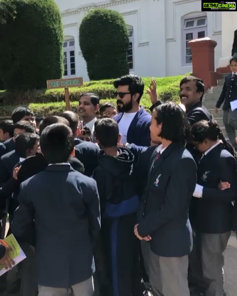 Upasana Kamineni Instagram - Bk to school with a bang ! Love love & more love ! The sweetest welcome, bk to school 🥰 #nostalgia #lawrenceschoollovedale #lawrencian #backtoschool #downmemorylane #ramcharan Lawrence School, Lovedale
