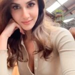 Vaani Kapoor Instagram – ʕ•́ᴥ•̀ʔ