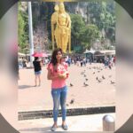Varshini Sounderajan Instagram - Batu caves. #murugantemplemalaysia🙏 Batu Caves