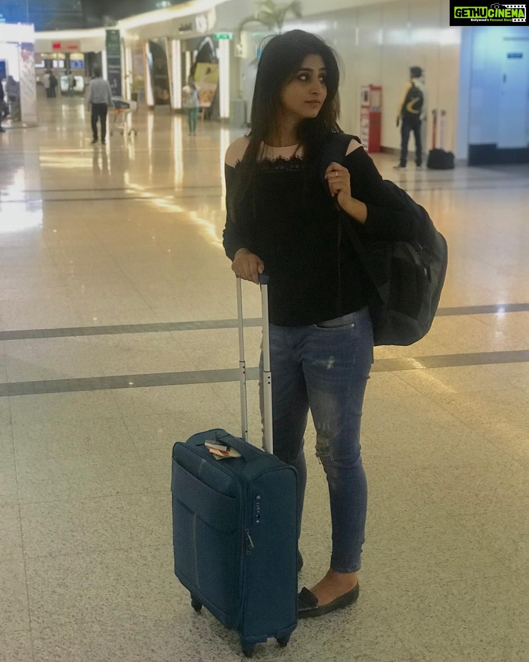 Varshini Sounderajan Instagram - Much needed break...yahh holiday time!💃