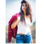 Varshini Sounderajan Instagram - Ookkk...I think m looking good without makeup n hairdo too🤔🤔 @chinthuu1132 clicked!