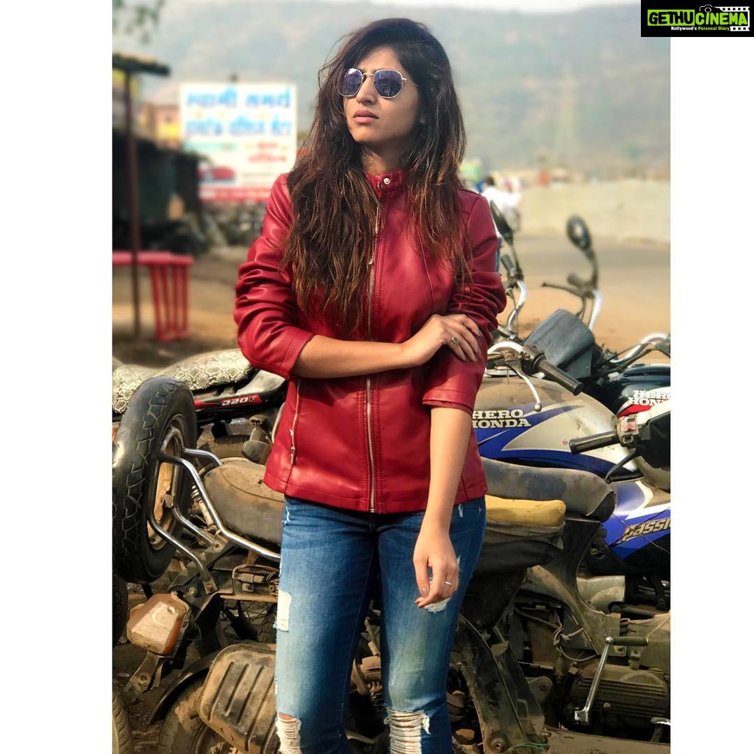 Varshini Sounderajan Instagram - When in doubt, wear red. PC who else💁♀️ @chinthuu1132 #iphonephotography