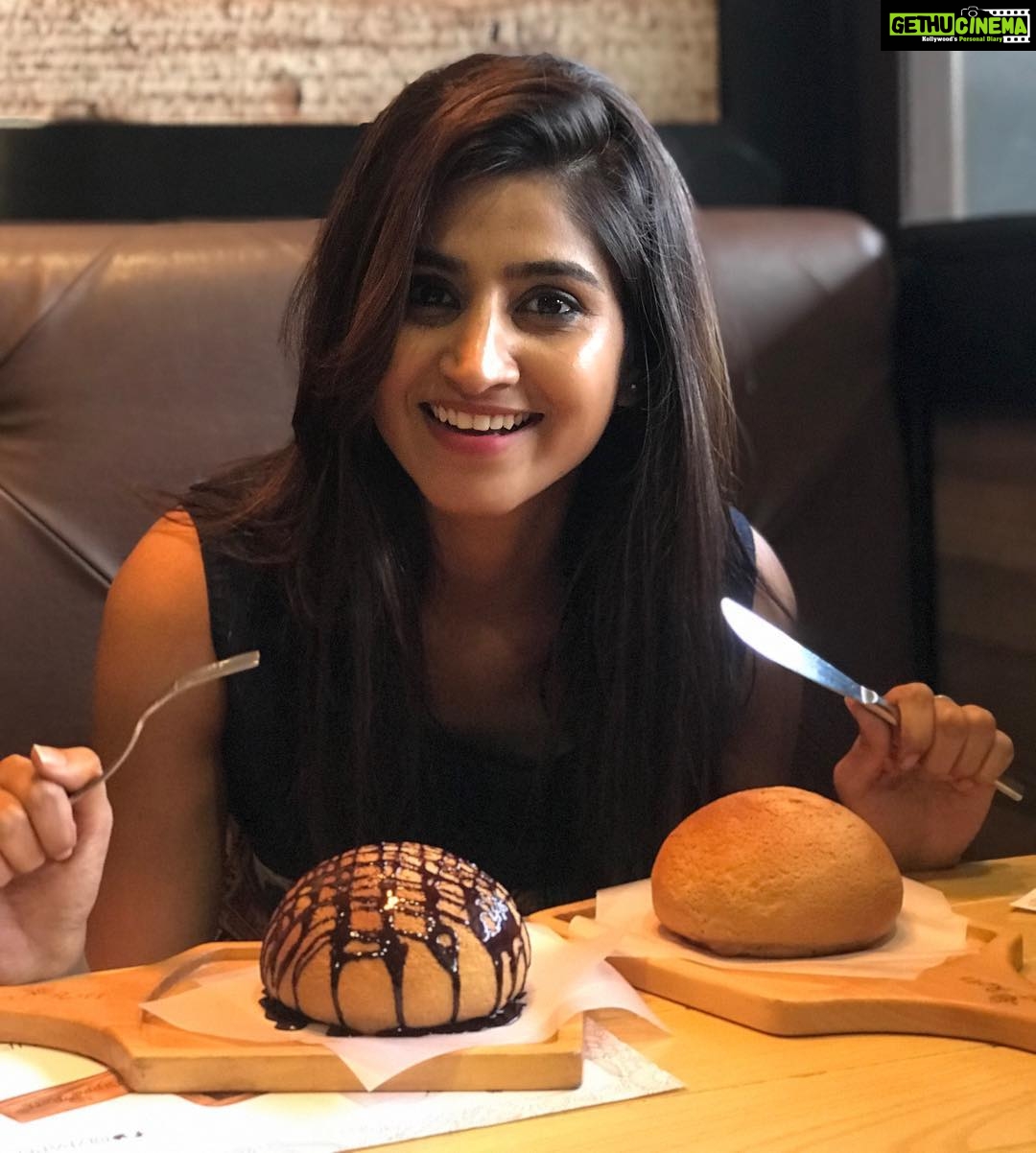Varshini Sounderajan Instagram - Pappa Roti yummm😋😋...PC @chinthuu1132