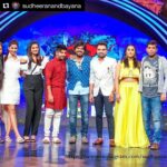 Varshini Sounderajan Instagram - Yes it’s #dheefamily my fav people❤️ @pillumani @mirchi_rj_hemant @rashmigautam @sudheeranandbayana @pradeep_machiraju