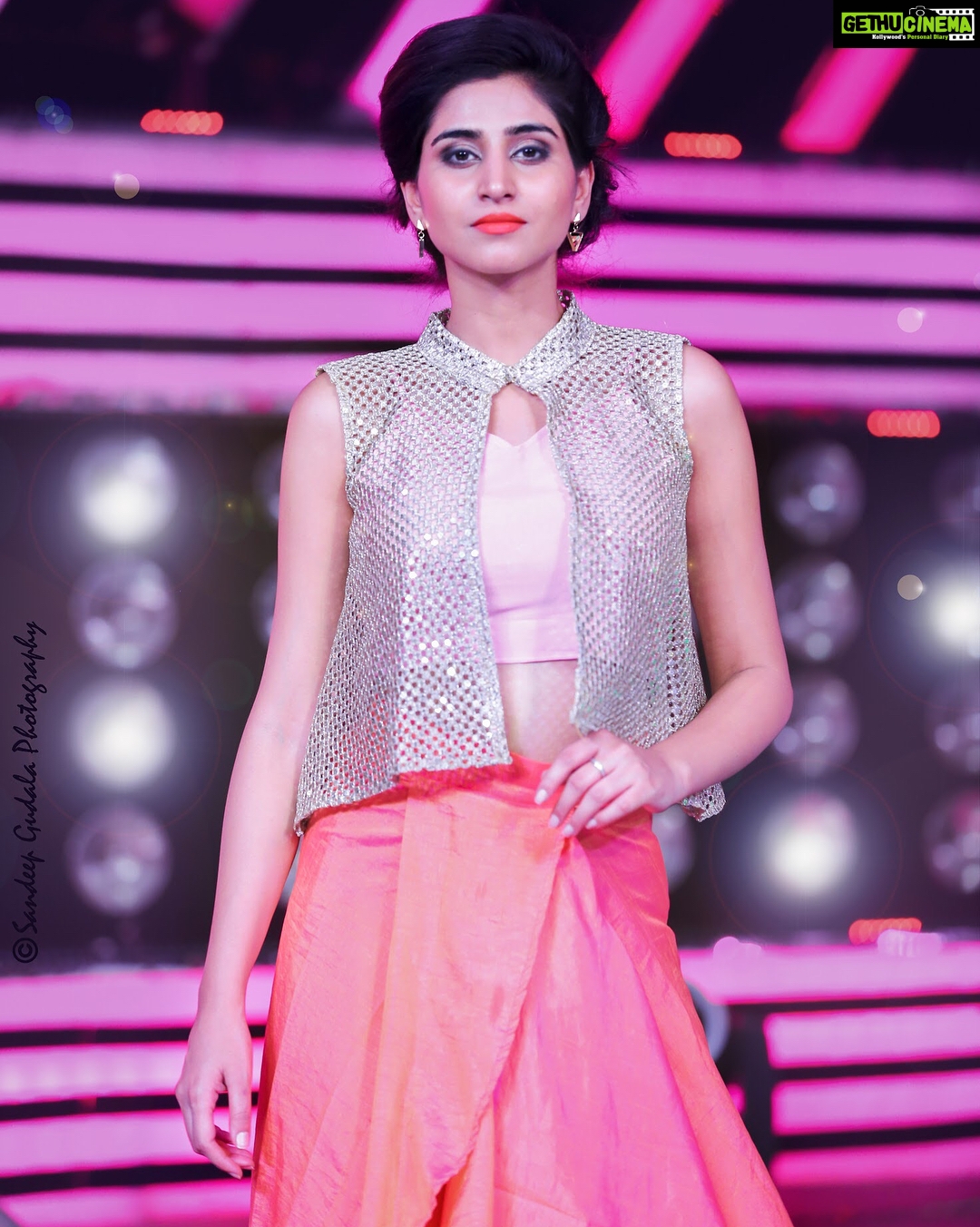 Varshini Sounderajan Instagram - #dhee10 tonight in @dhiyuu @varun_rao_v #etv PC @sandeepgudalaphotography
