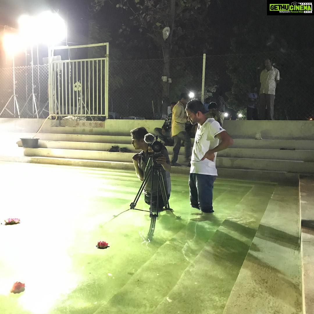 Varshini Sounderajan Instagram - The cameraman isn't thinking about whether you're good that day. He's too busy worrying about what he has to do. He was there in water for more than 4 hours! Ur awesome #vinay #dedication #DOP #hardworker #nightshoots #pelligola #webseries