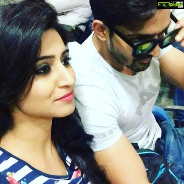 Varshini Sounderajan Instagram - #flightdelay #dubsmashing #timepass #harsh❤️ Visakhapatnam Airport
